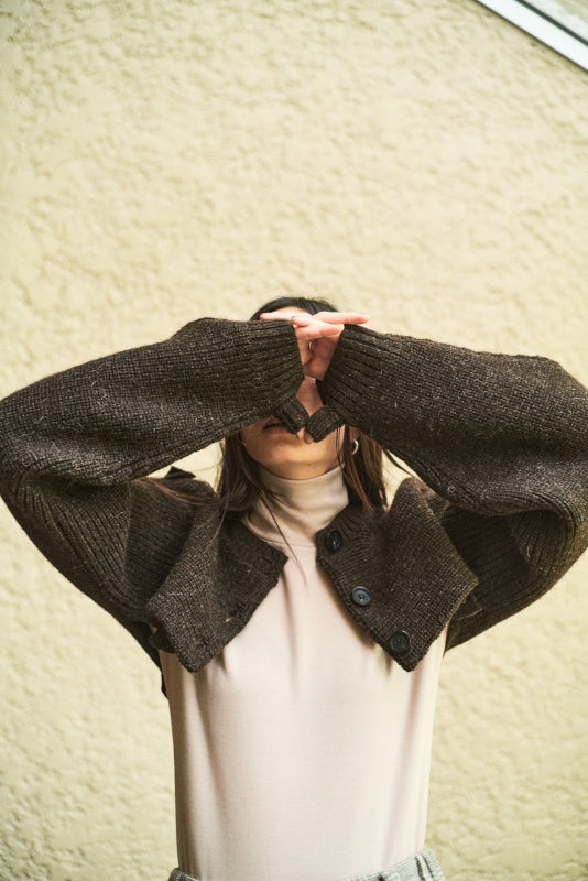 jonnlynx / British yarn arm cover
