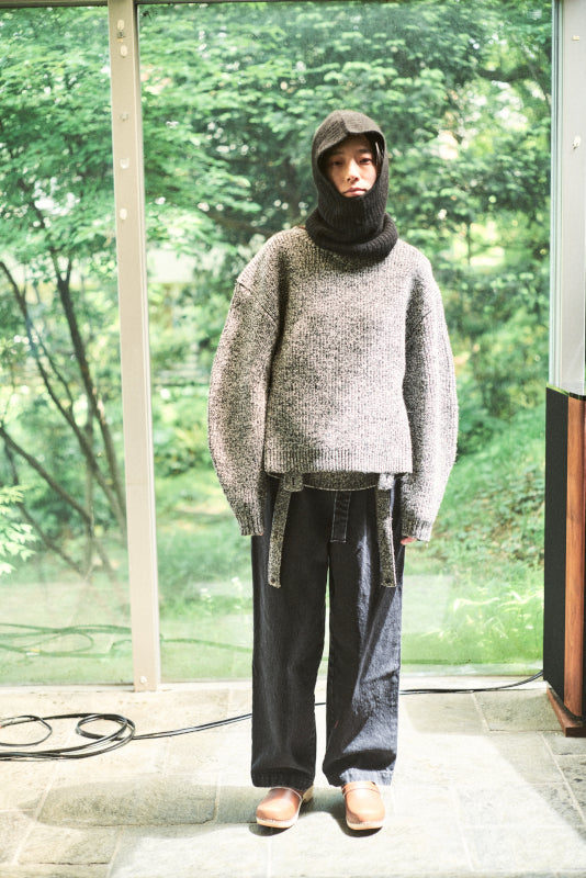jonnlynx / British yarn gimmick pull over