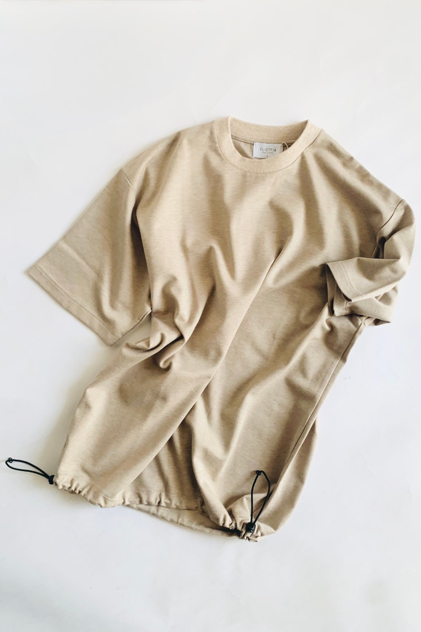 flistfia / Short sleeve Draw Code Pullover