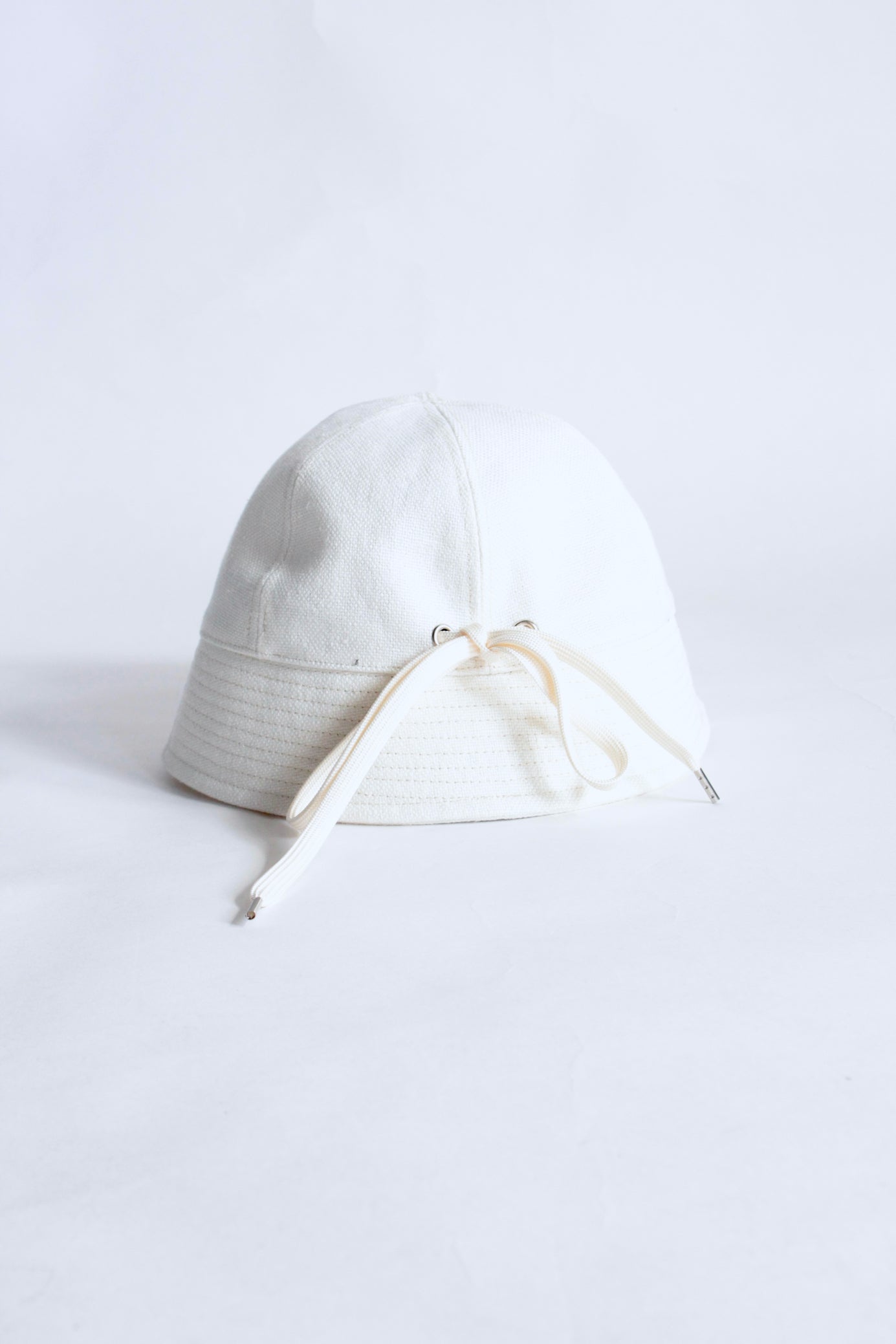 roundabout /Linen Canvas Bell Hat