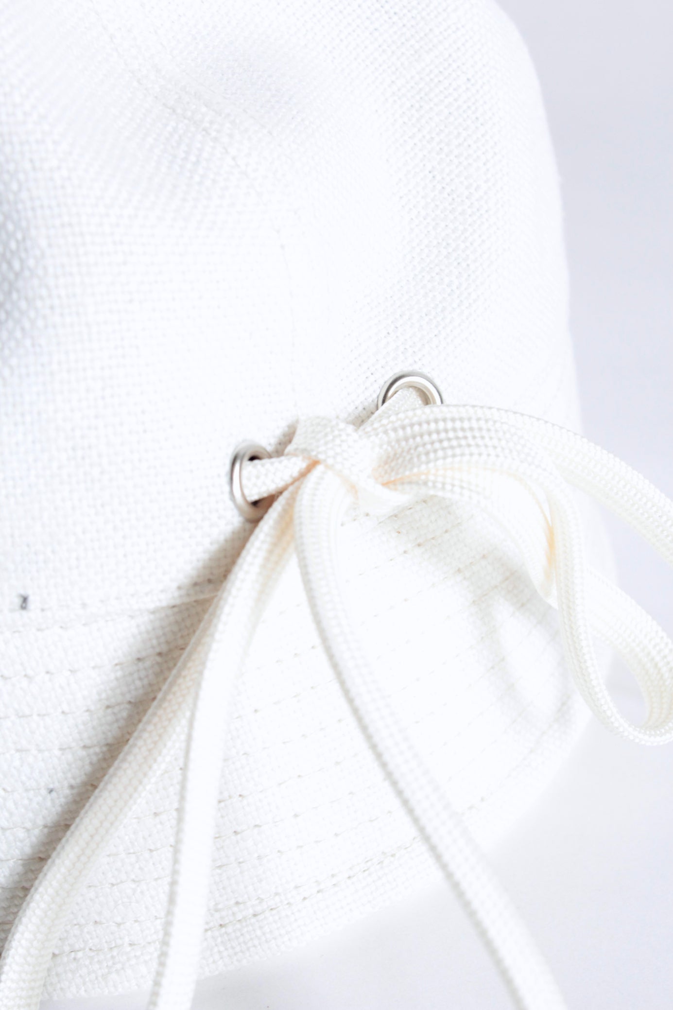 roundabout /Linen Canvas Bell Hat