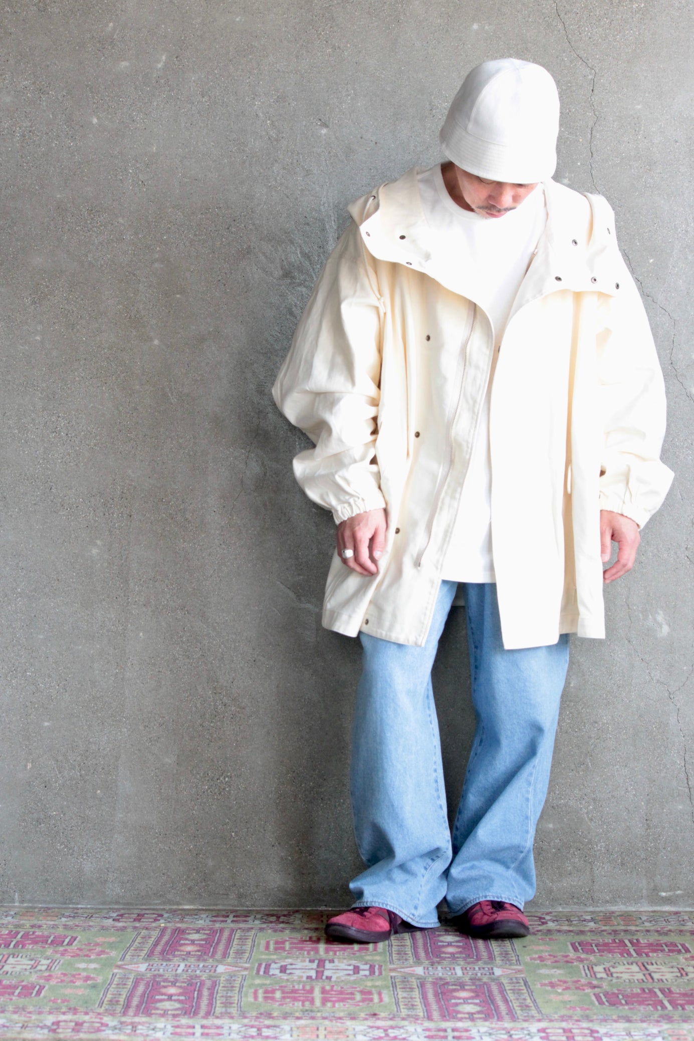 roundabout /Linen Canvas Bell Hat