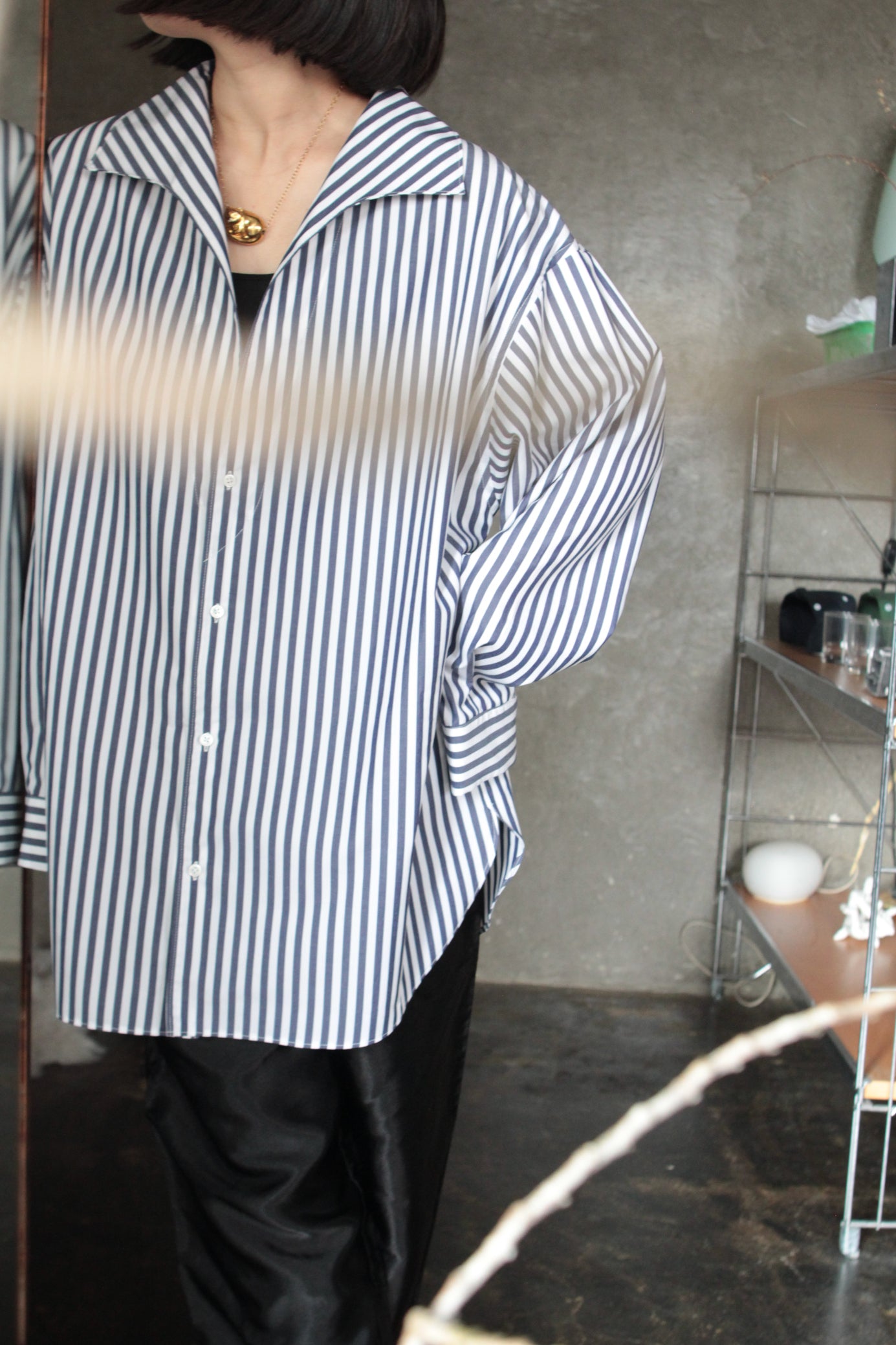 METHO / Open collar flat shirt