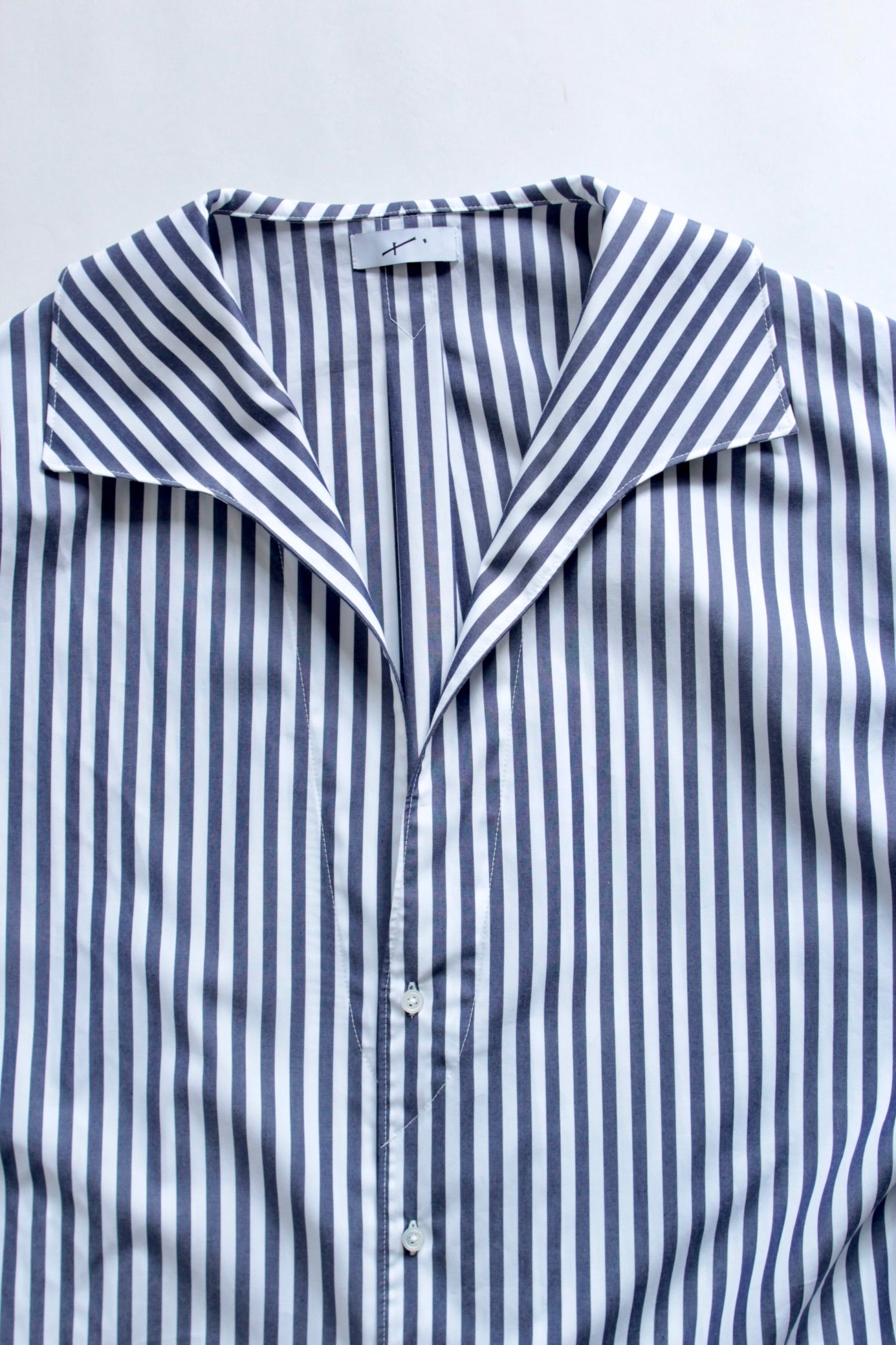 METHO / Open collar flat shirt