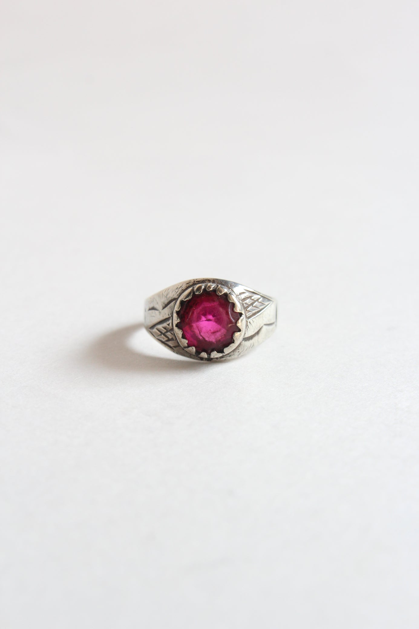 unknown /used 80's tribal ring