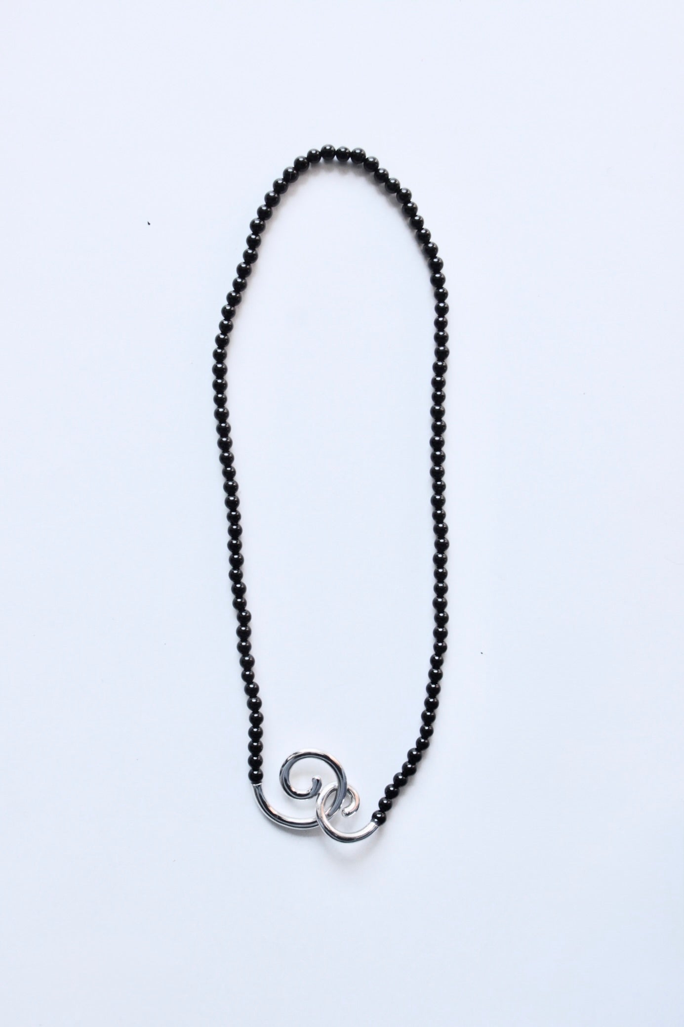 LE MOON / Spiral Sun Noir – UN