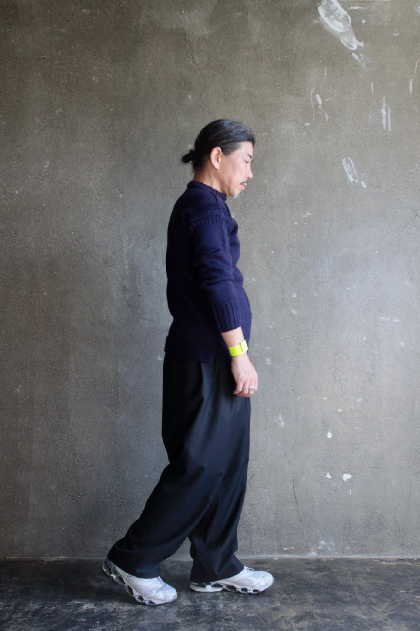TOKIARI / JAN THREE TUCK WIDE PANTS