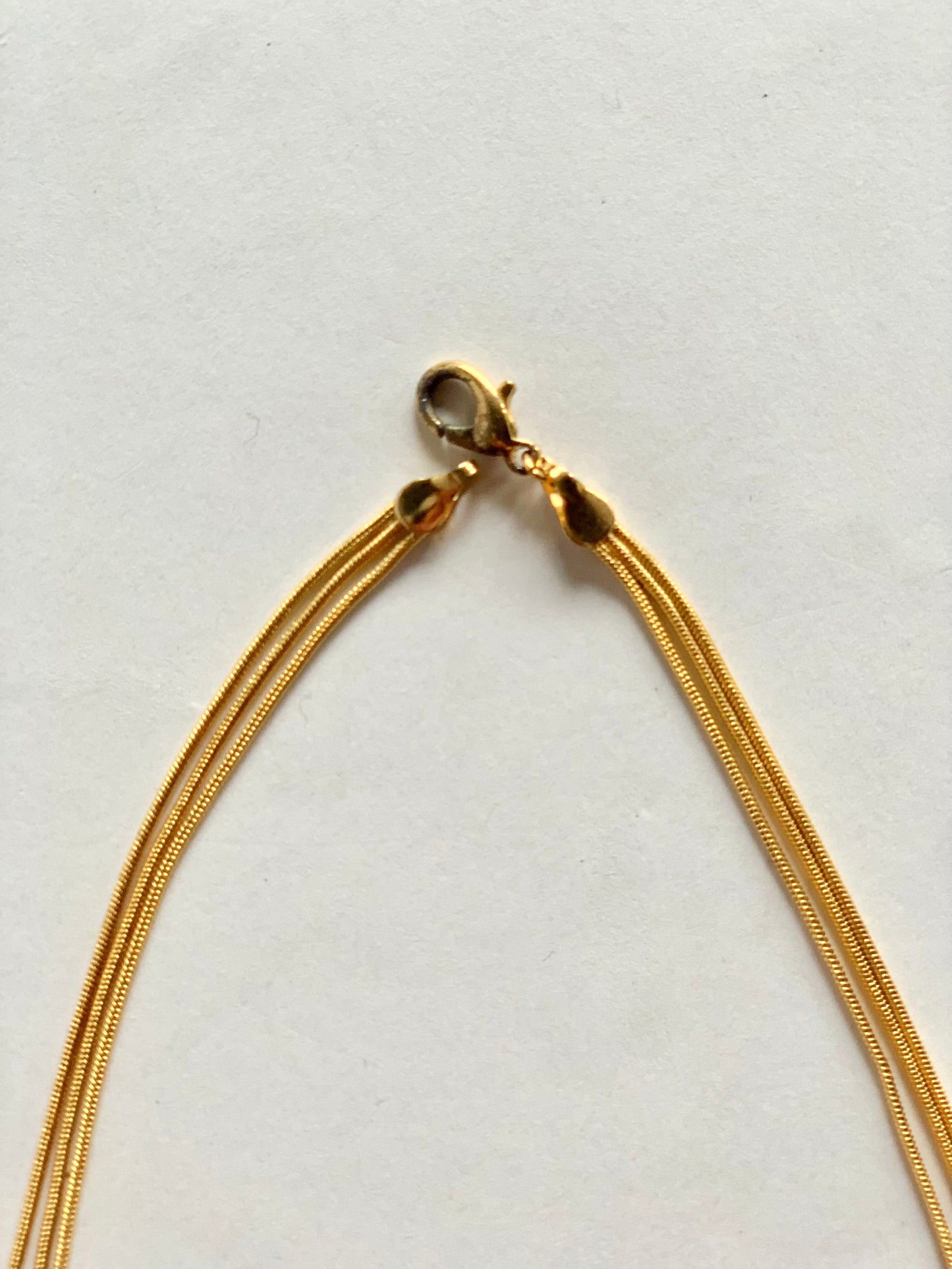 unknown /60's FRENCH VINTAGE TRIPLE SNAKE CHAIN