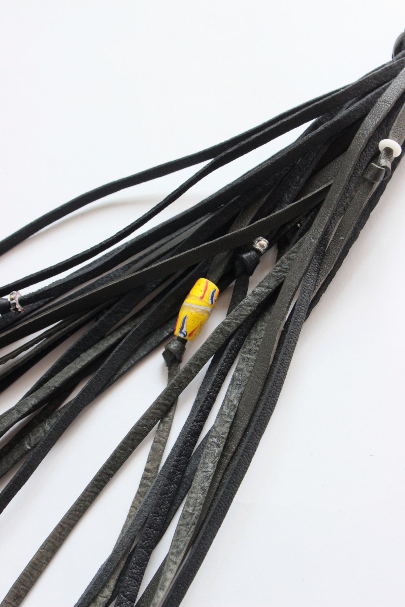 amarillo / Braided Big Charm