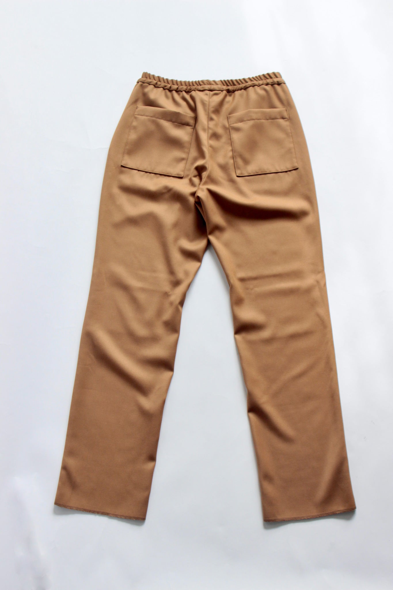 EGRETIQUE / BACK SATEEN GABARDINE EASY TROUSER