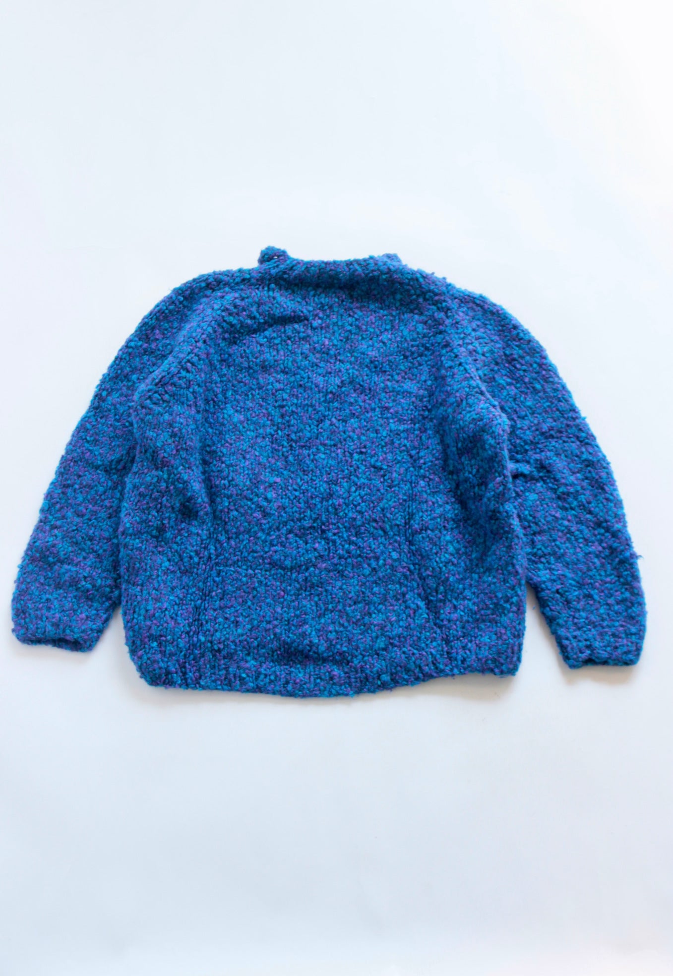 USED /HAND KNIT