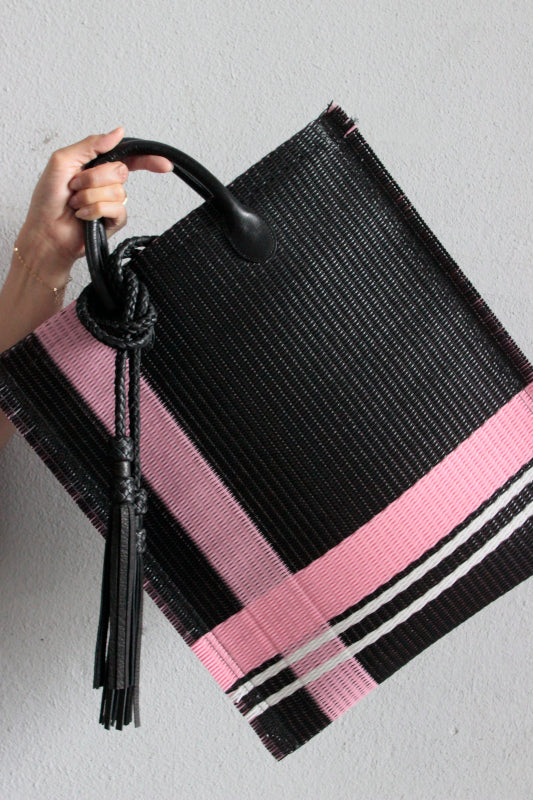 amarillo / Twin Tassels