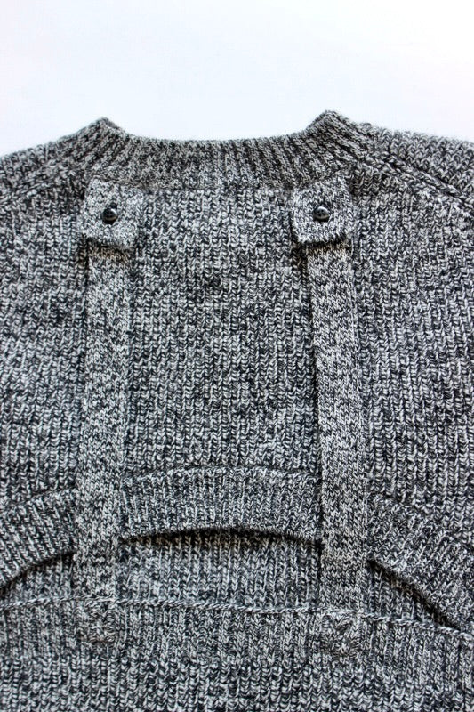 jonnlynx / British yarn gimmick pull over