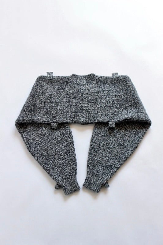 jonnlynx / British yarn arm cover