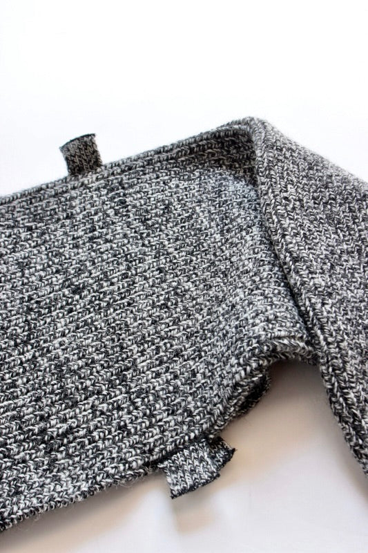 jonnlynx / British yarn arm cover