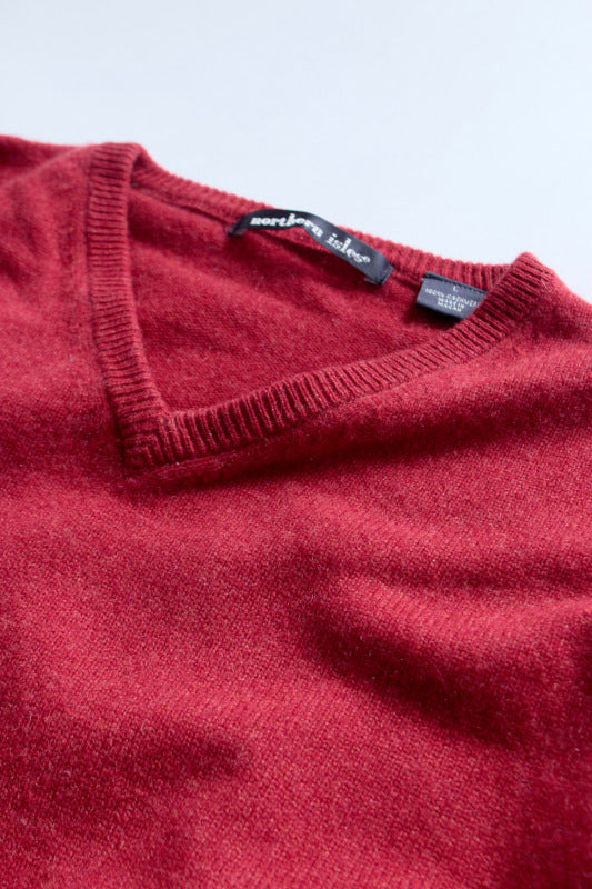 VINTAGE / Cashmere V-neck SWEATER