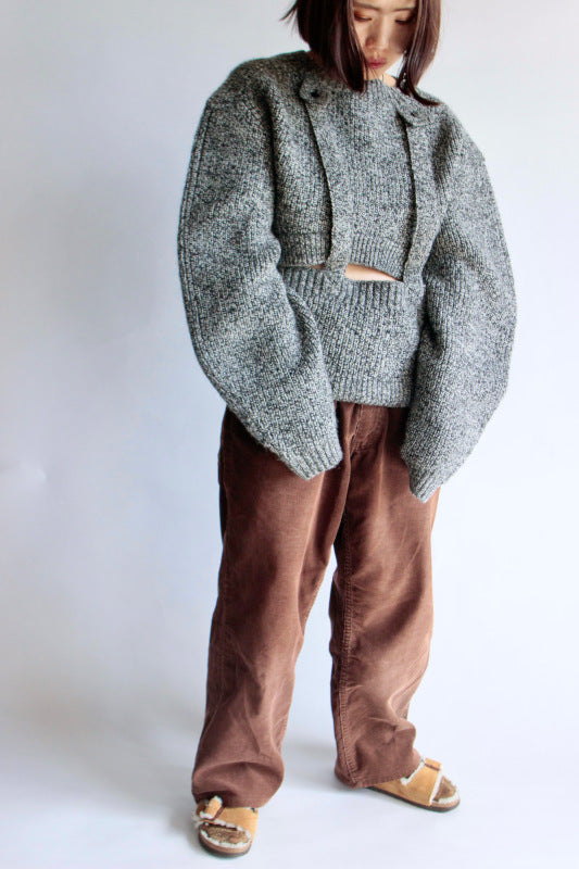 jonnlynx / British yarn gimmick pull over