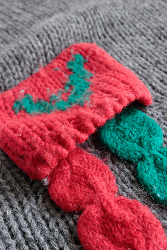 USED /FUNNY HAND KNIT