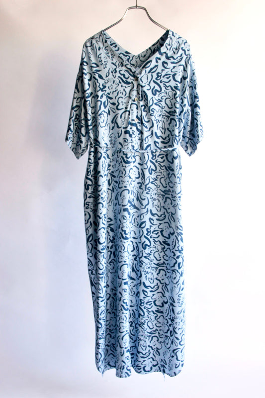 WRYHT / SLIT NECK PAJAMA DRESS