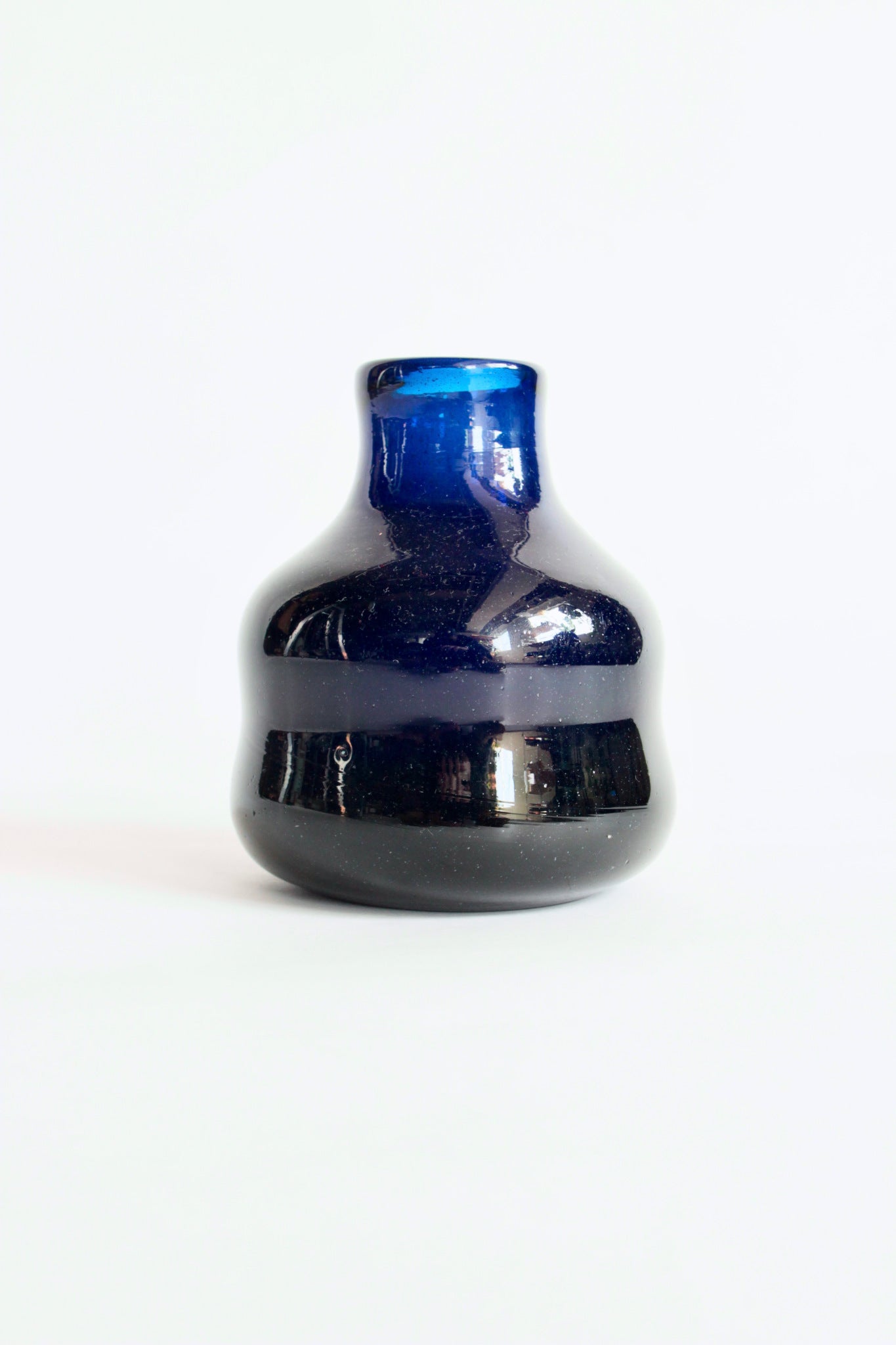 VINTAGE / FLOWER VASE