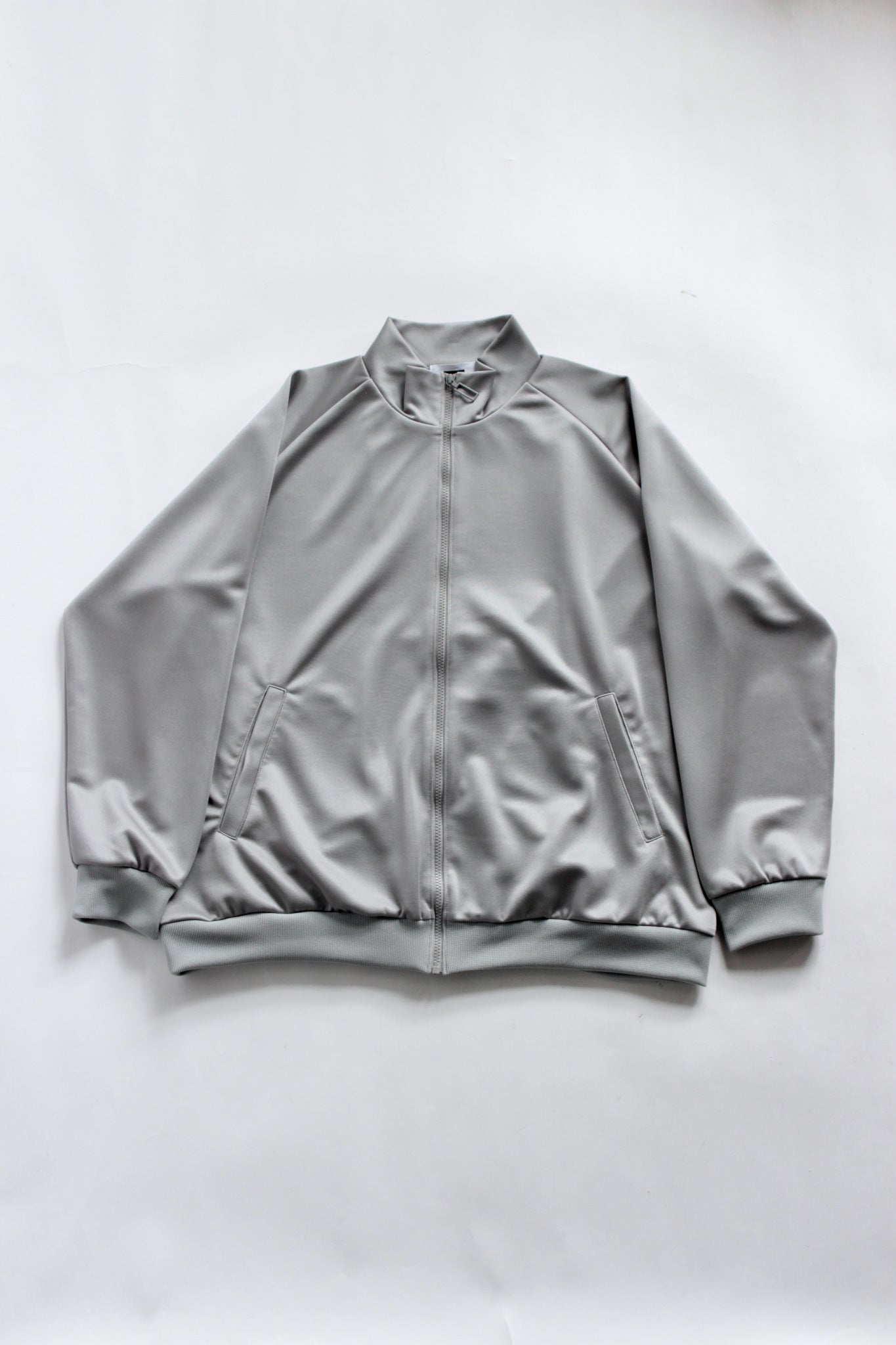 REVERBERATE /TRACK JACKET