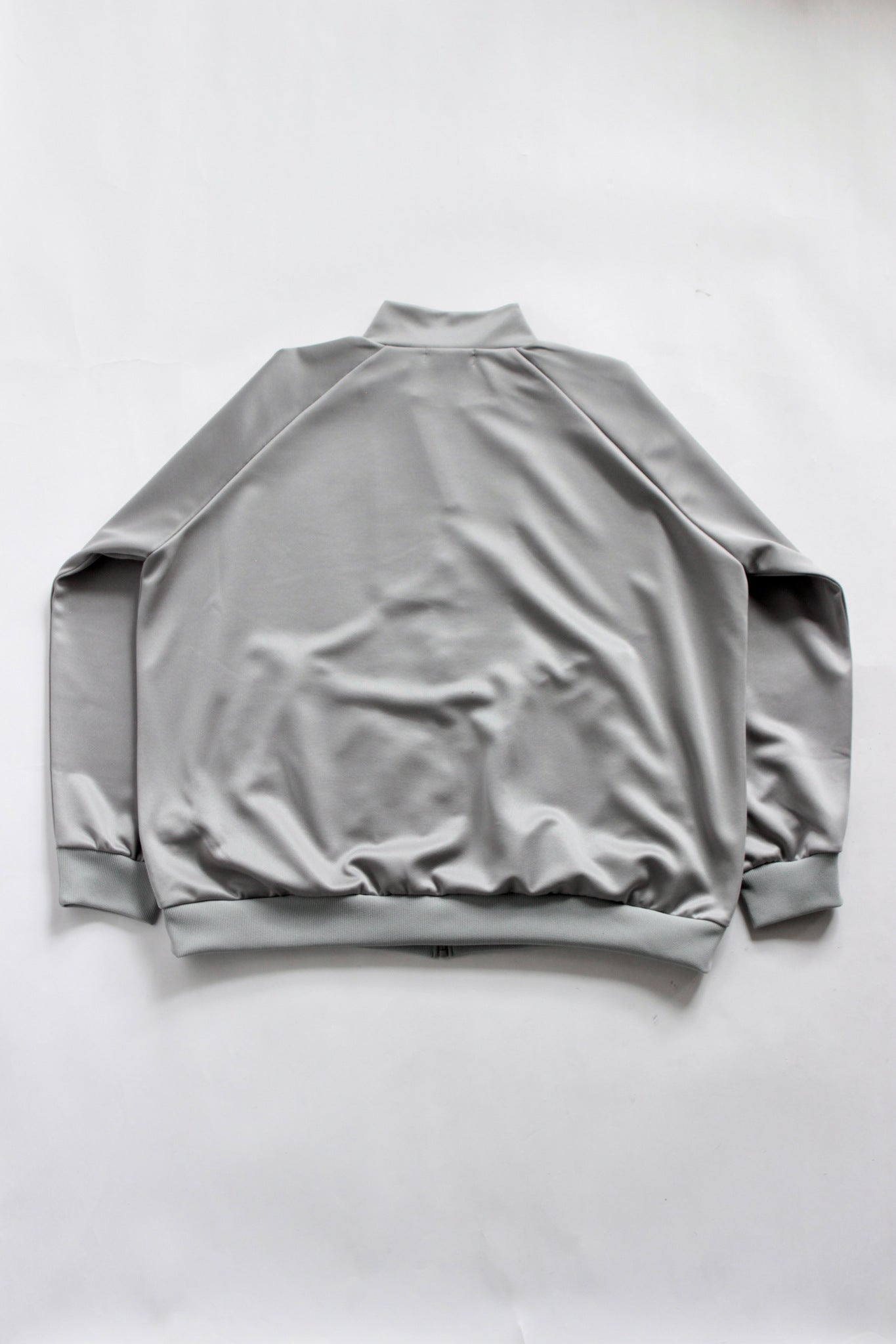 REVERBERATE /TRACK JACKET