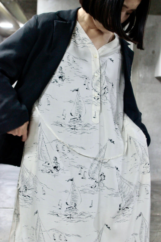 WRYHT / SLIT NECK PAJAMA DRESS