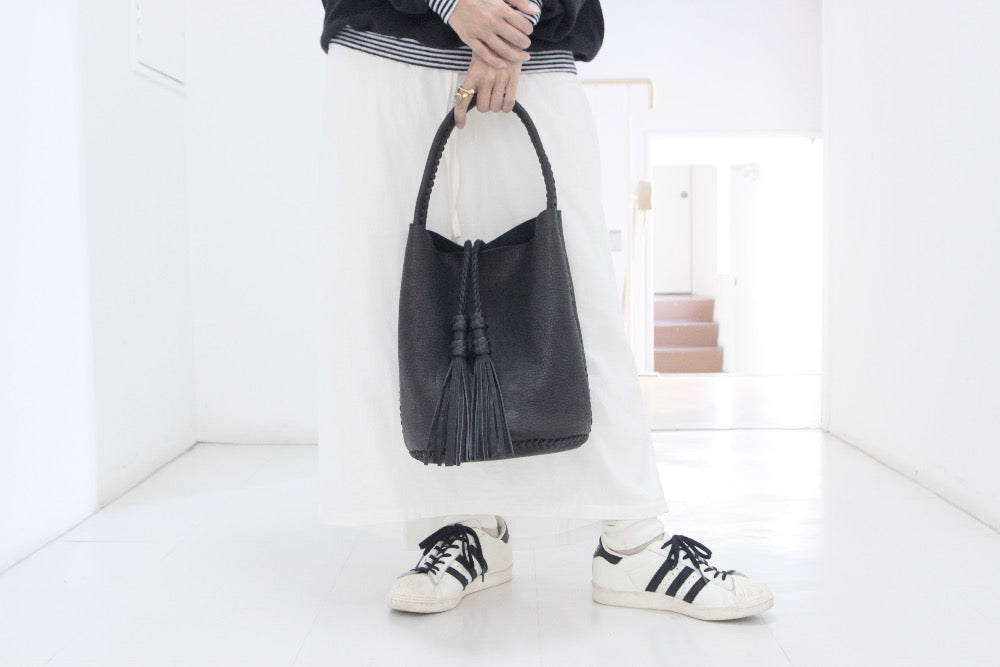 amarillo / Bucket Bag With Tassels