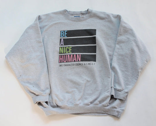 考えないスウェット、左京区。