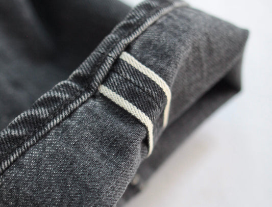 黒を選ぶ理由。