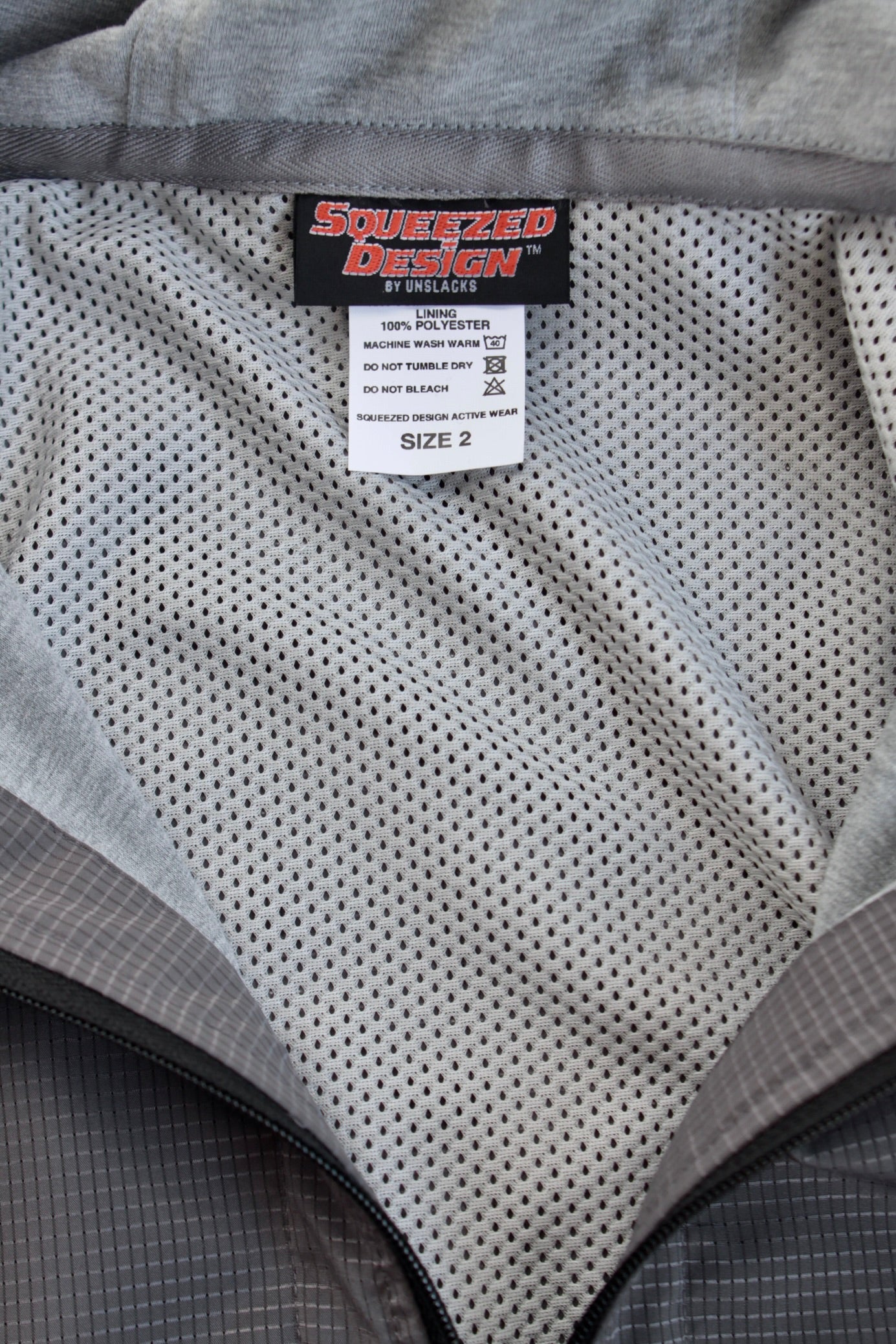 Squeezed Design / RIPSTOP SWEAT LINED ANORAK