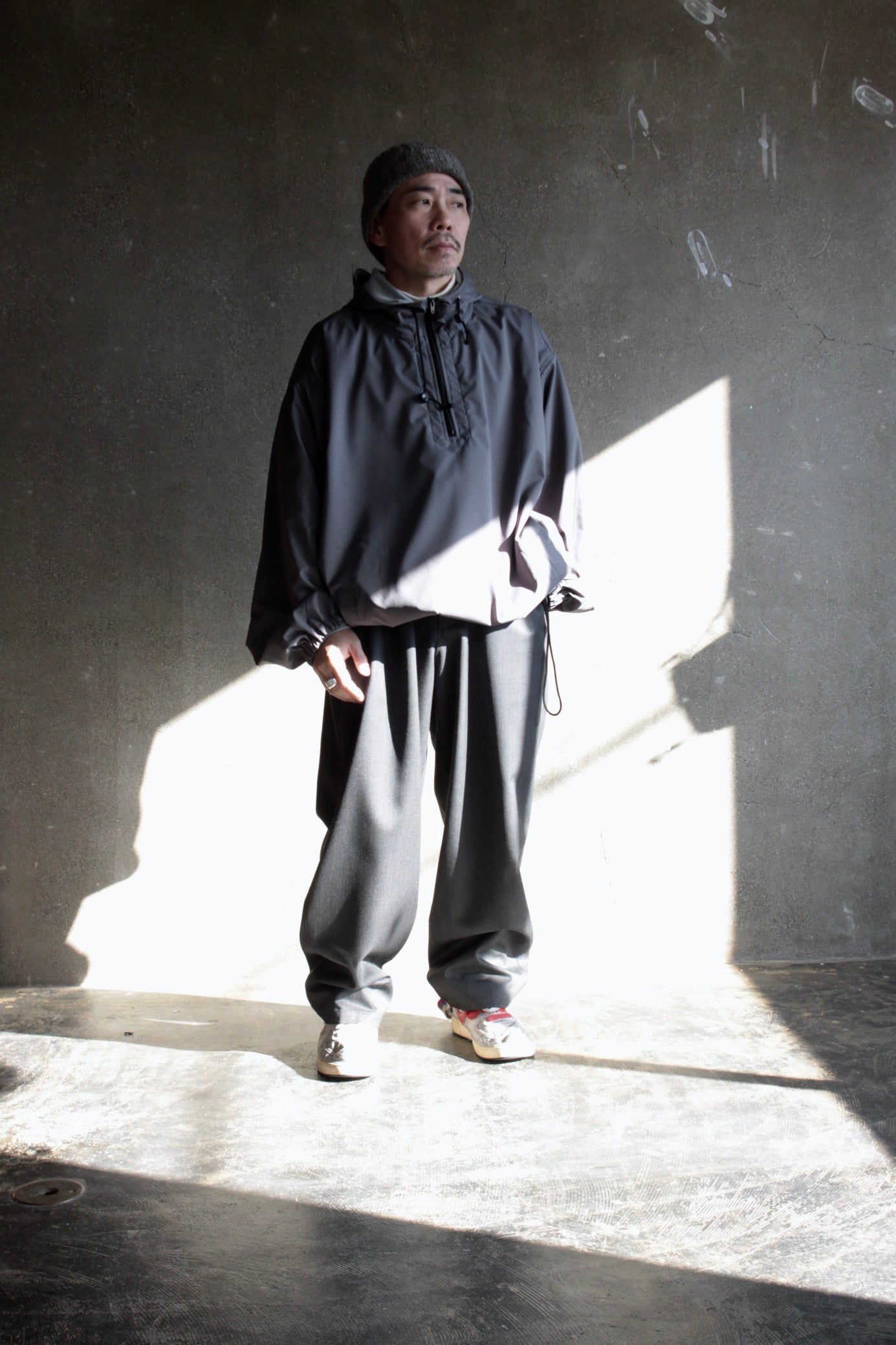 Squeezed Design / RIPSTOP SWEAT LINED ANORAK – UN