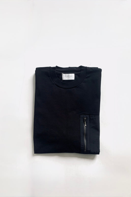flistfia / Zip Pocket T-shirts