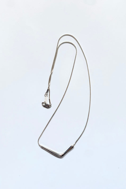 BONEE / LOW CUT NECKLACE-SISTER
