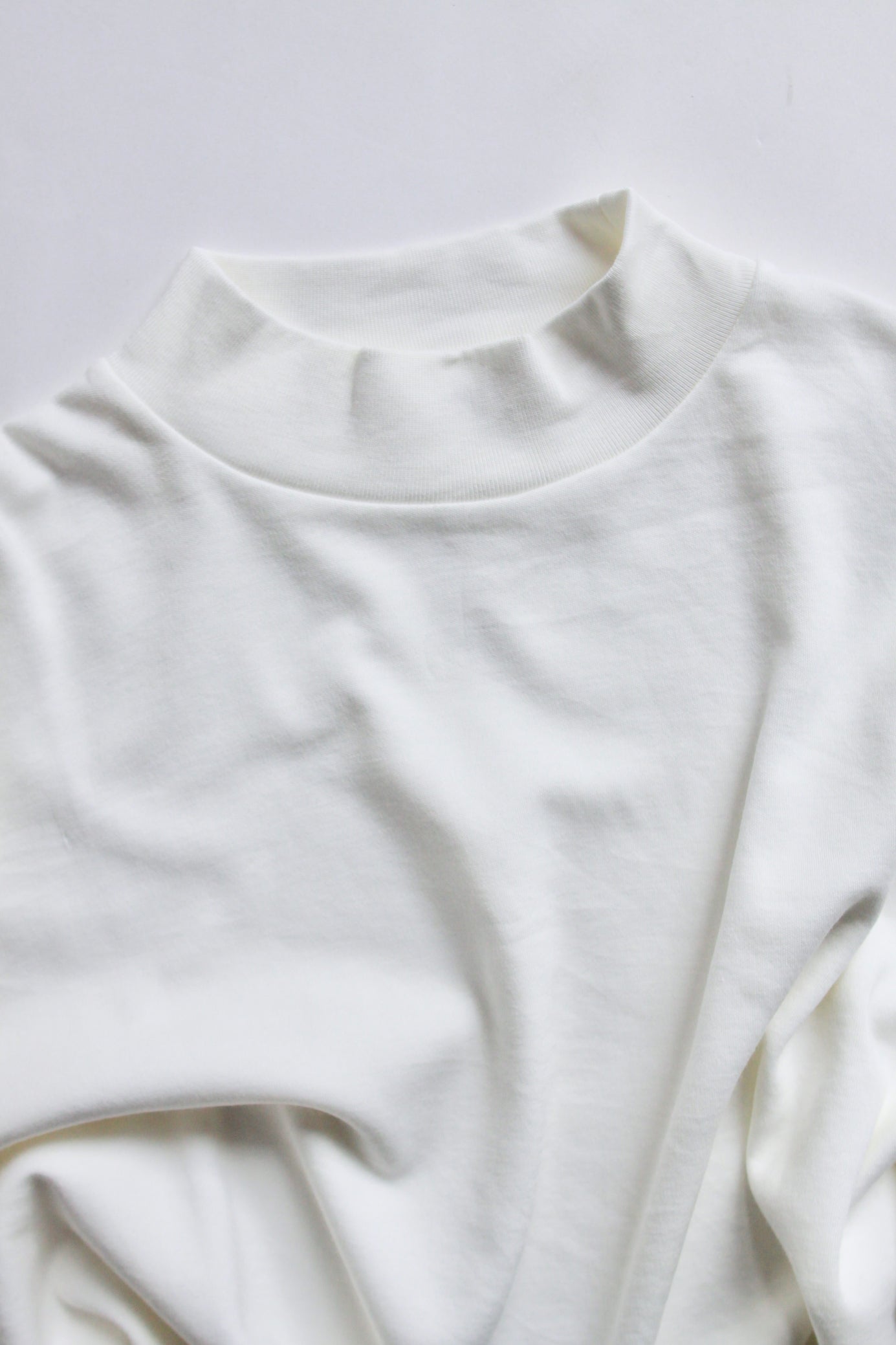 awasa /supima aging cotton smooth mock neck