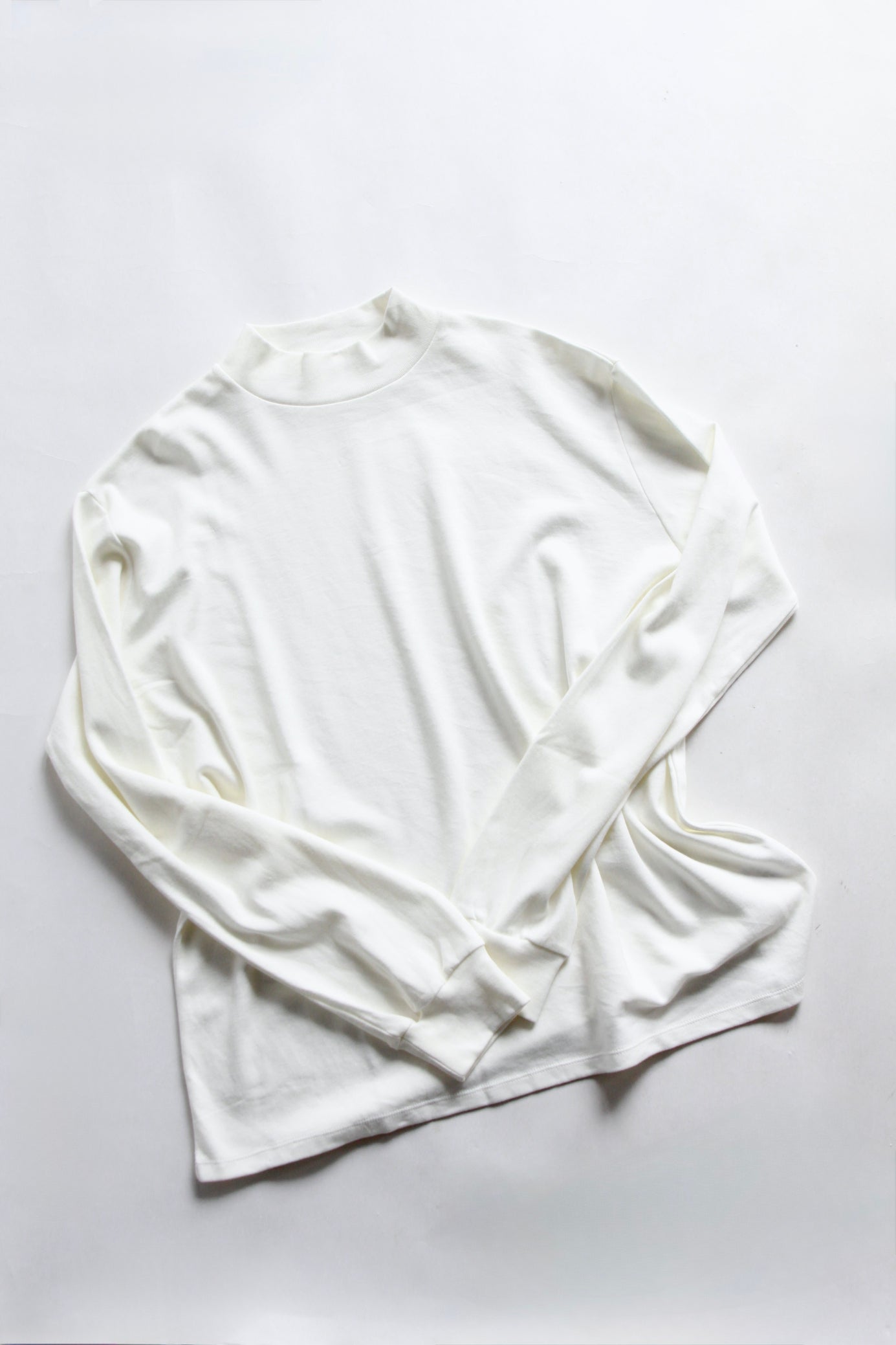 awasa /supima aging cotton smooth mock neck