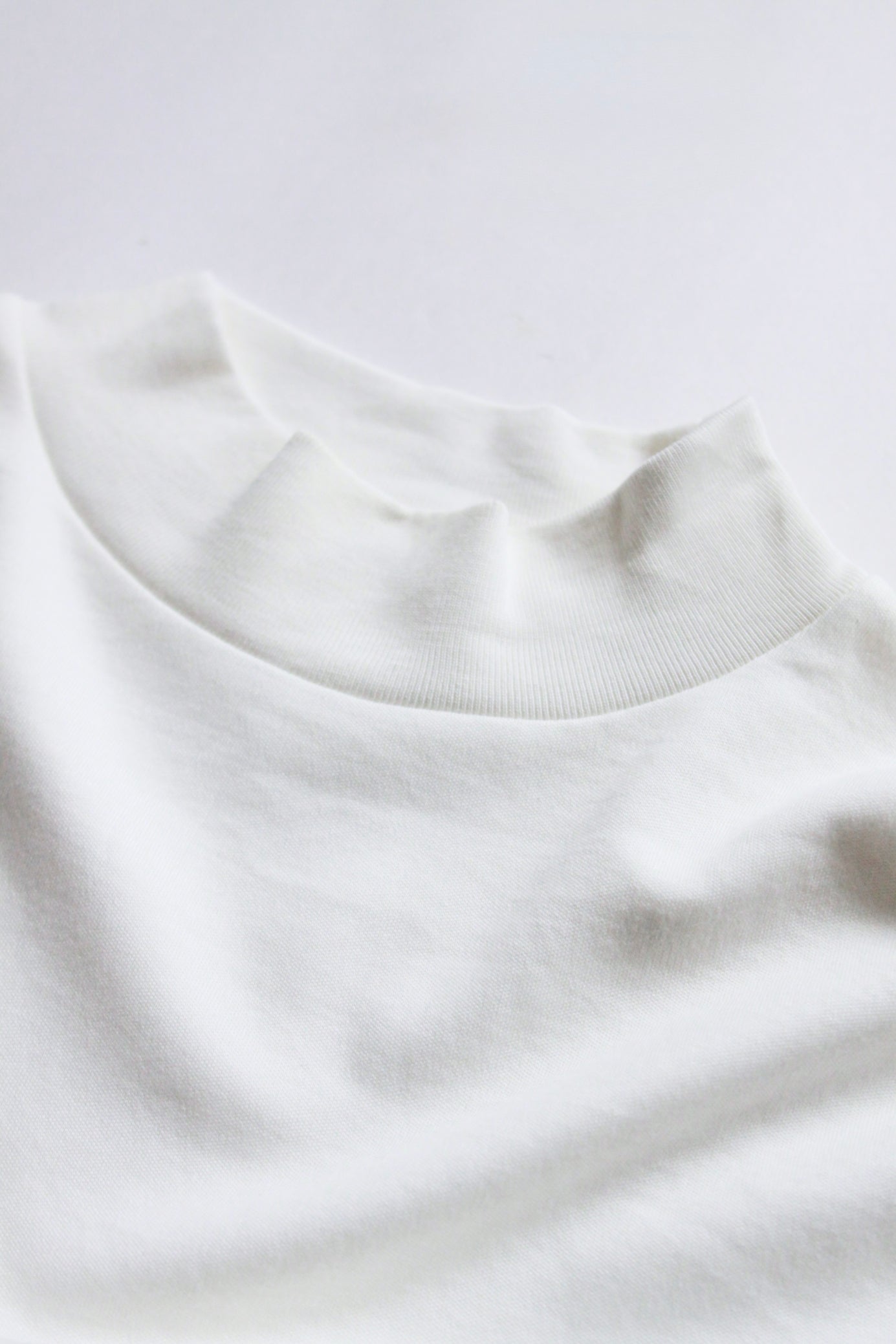 awasa /supima aging cotton smooth mock neck