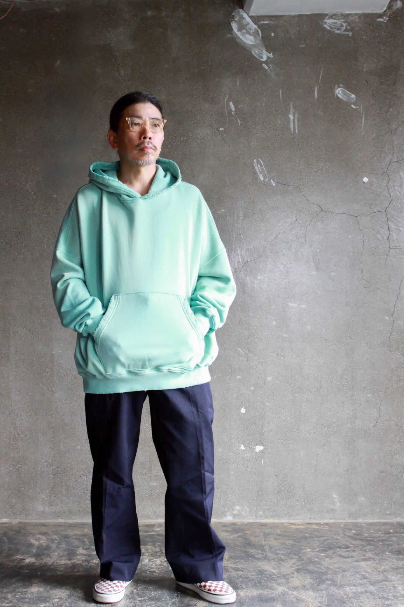 MOOJI MOOJI / OS HOODIE AGED