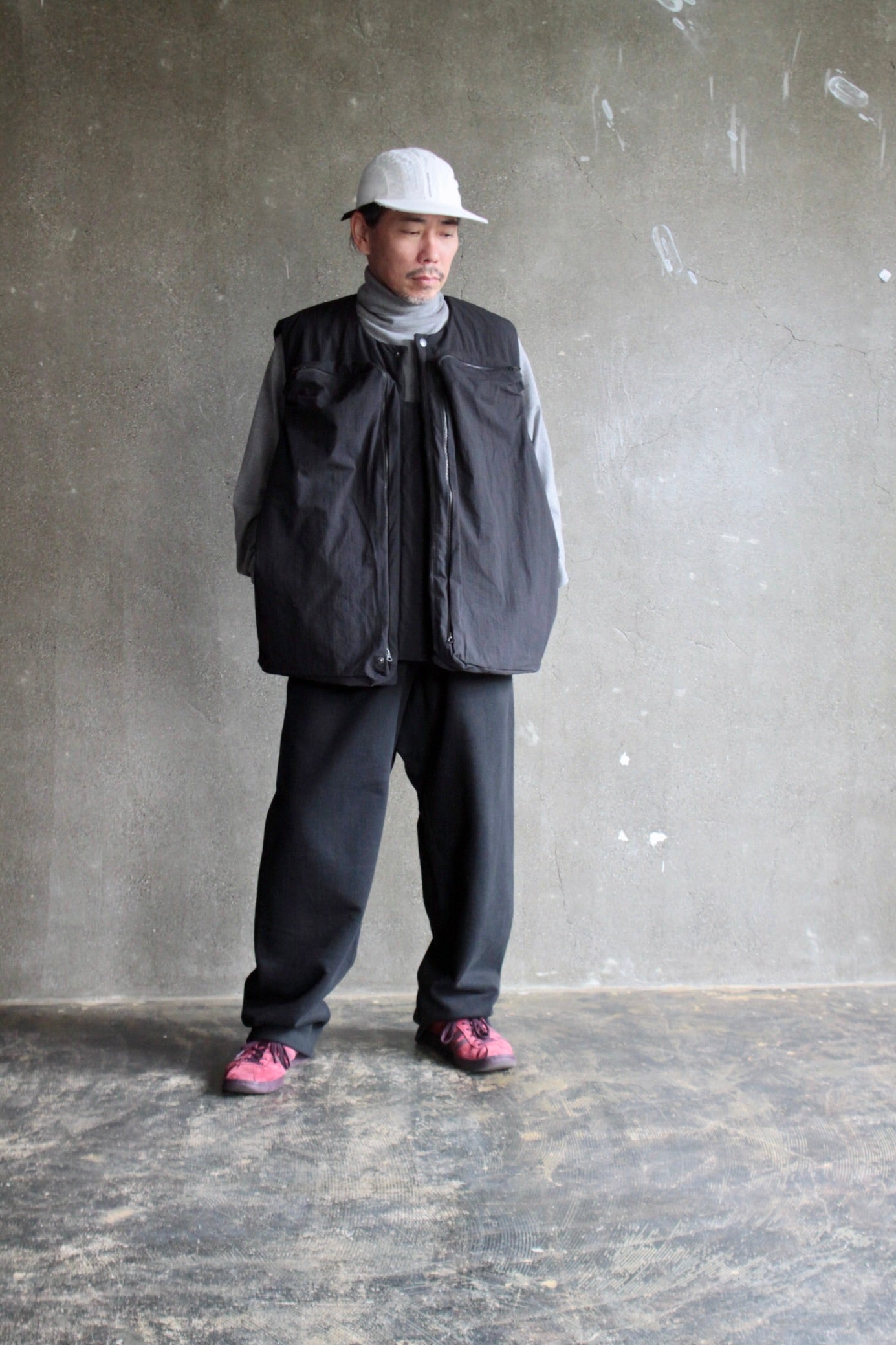 ⚫️美品⚫️ Big Pocket Padded Vestラウンダバウト　ベスト roundabout / Big Pocket Padded Vest – UN
