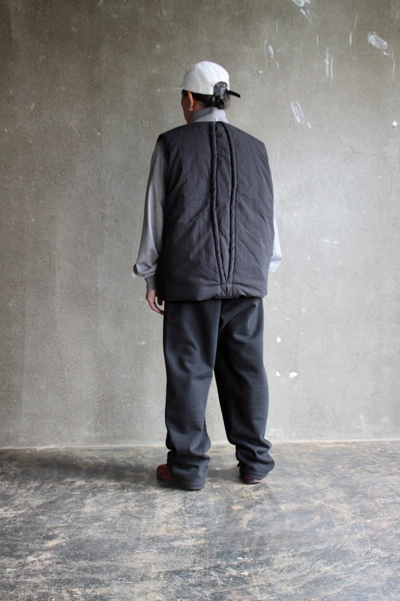 roundabout / Big Pocket Padded Vest – UN