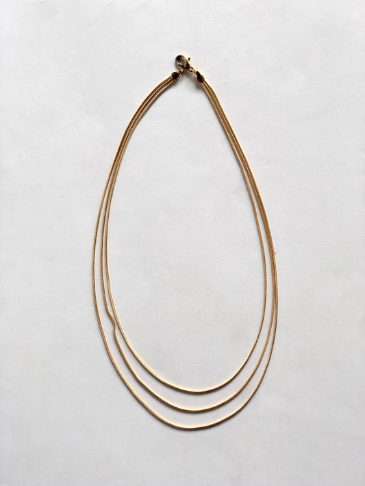 unknown /60's FRENCH VINTAGE TRIPLE SNAKE CHAIN