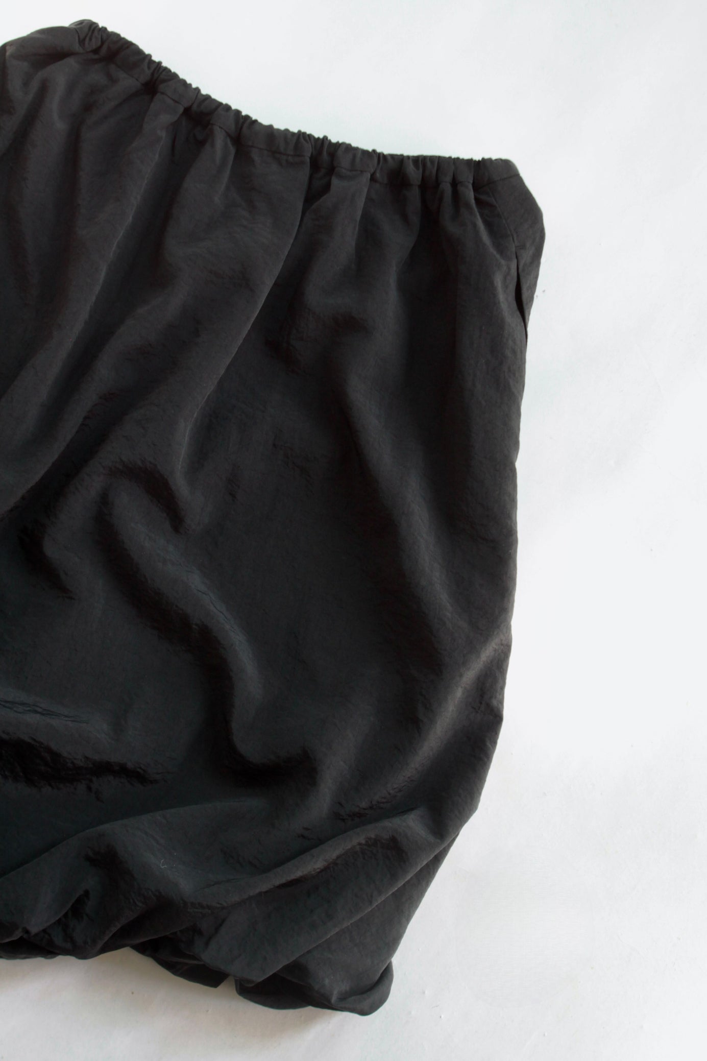 awasa /nylon silk bubble hem skirt