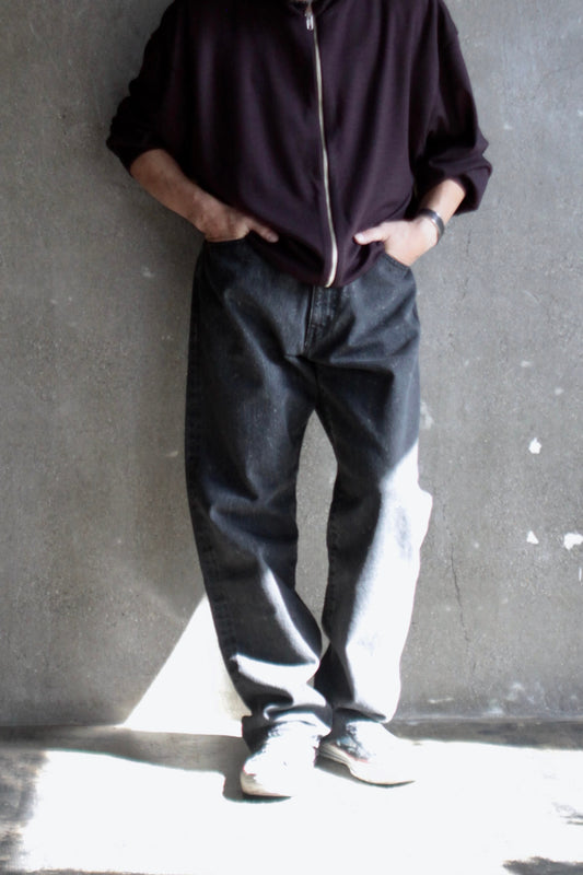 awasa / 5-pocket tapered distressed denim