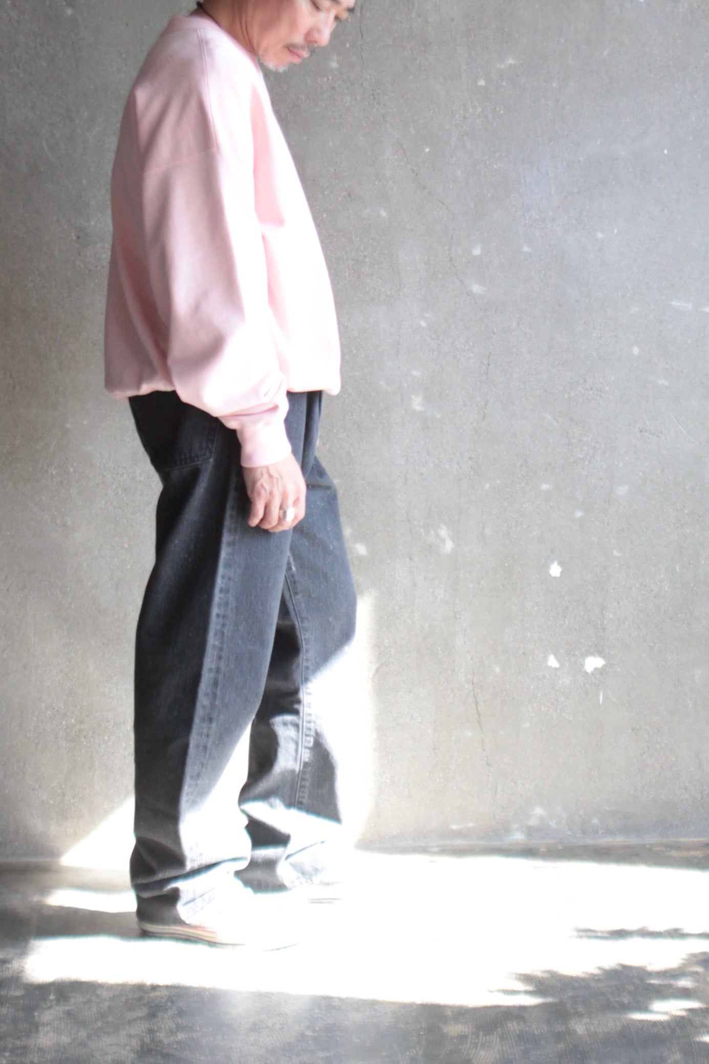 awasa /supima aging cotton crew neck sweatshirt