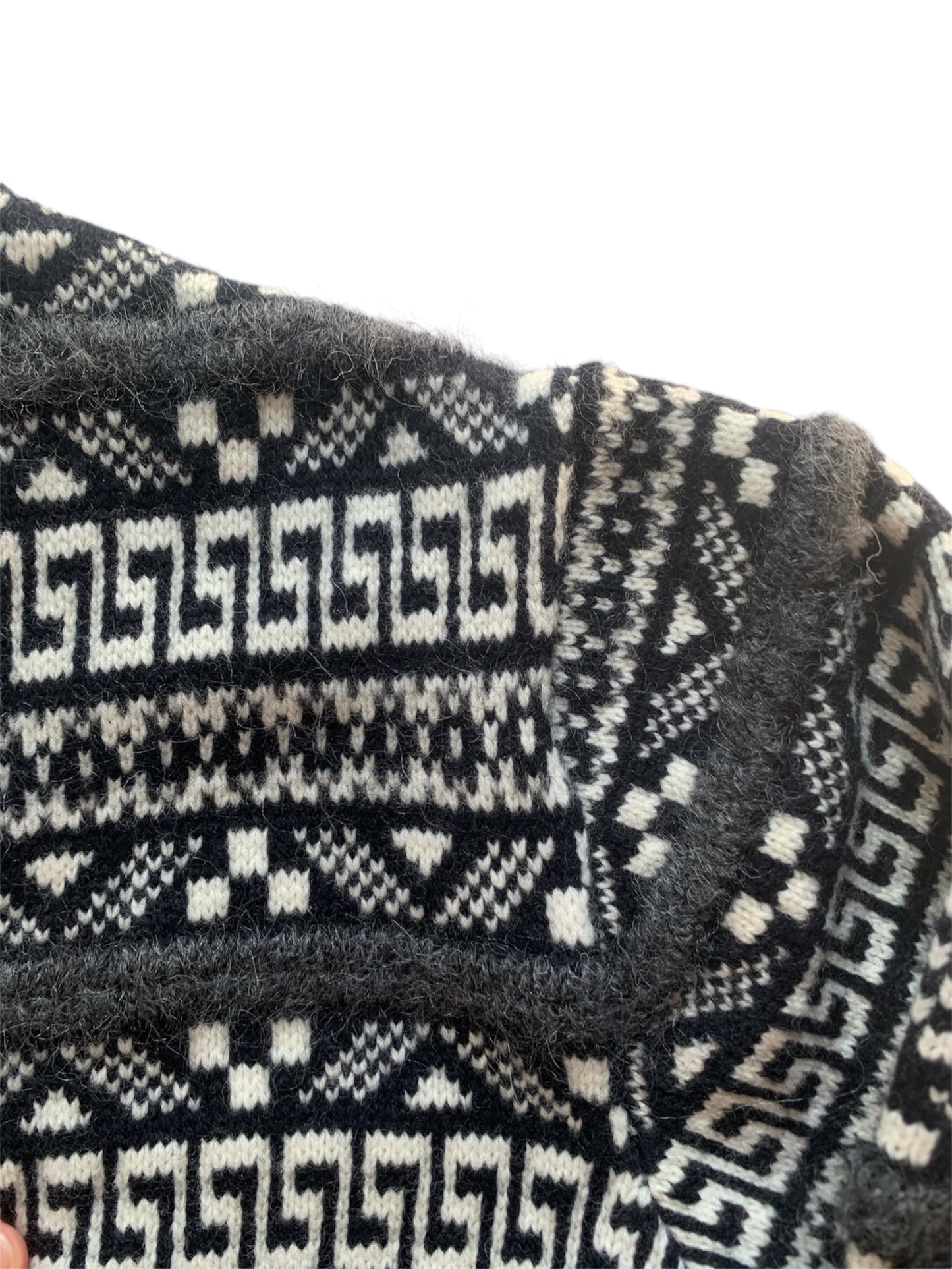 K.ITO /GEOMETRIC PATARN CARDIGAN