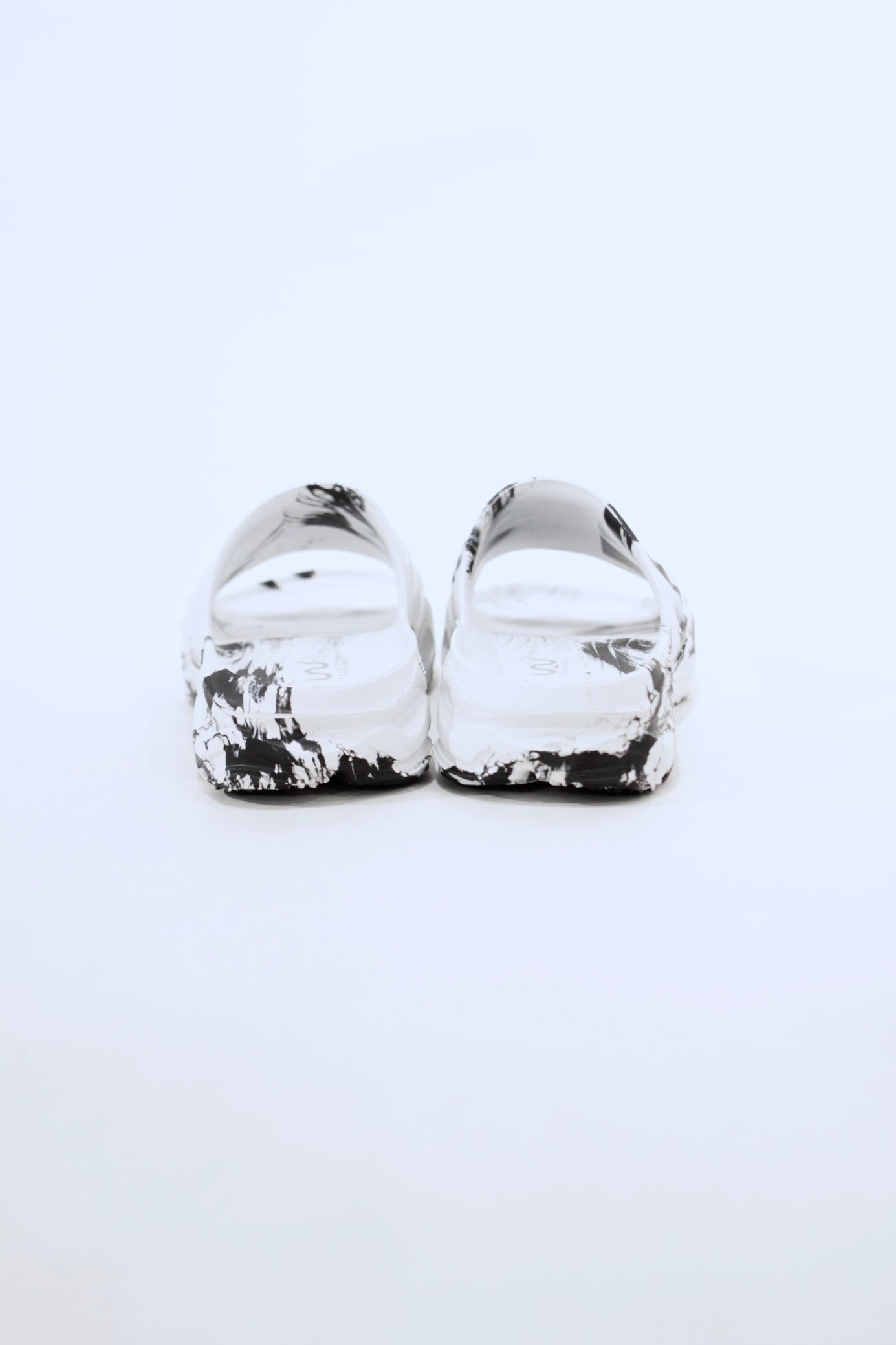 doubleu/ ULTRA SPORTY SLIDE