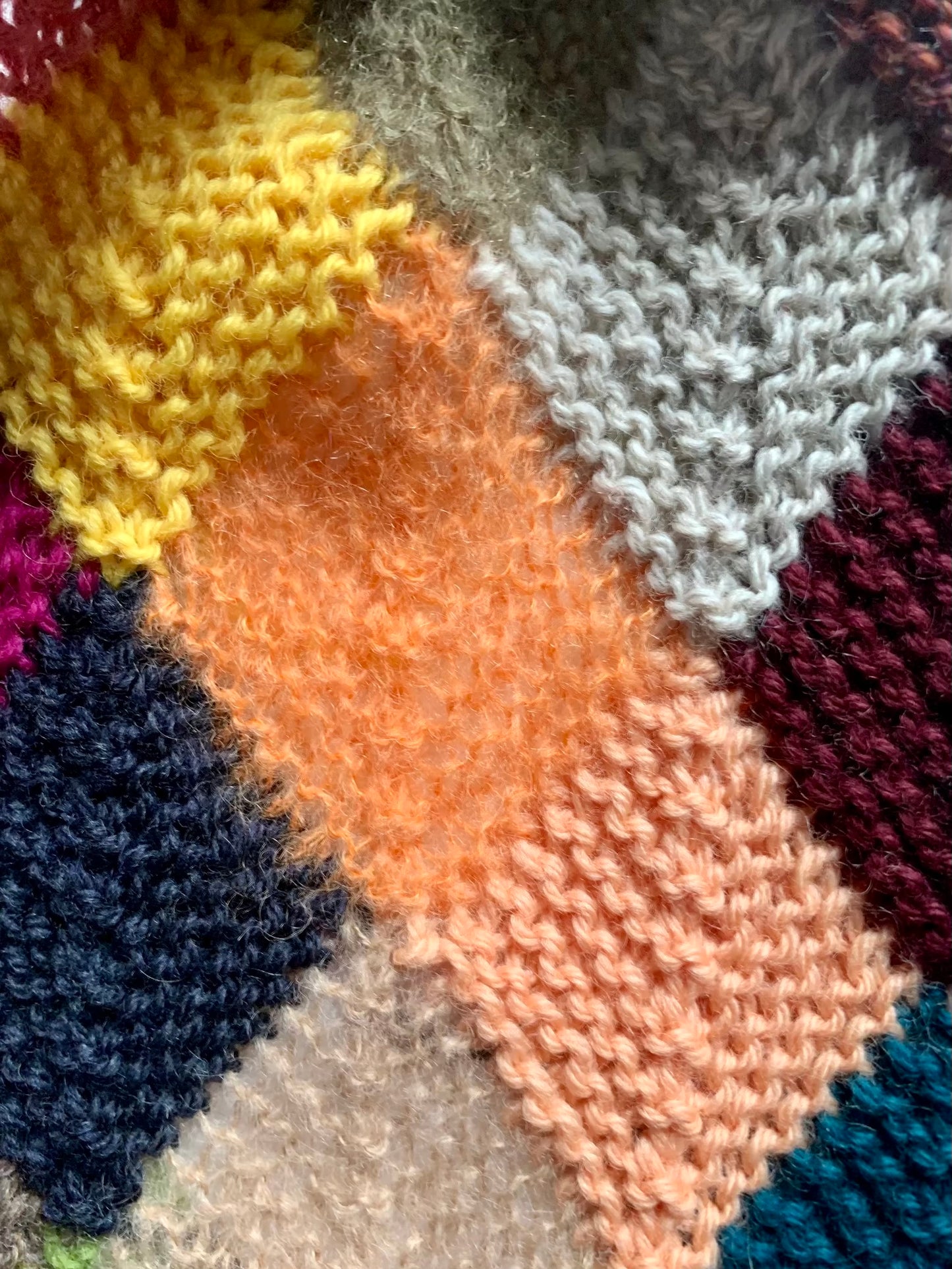 OIRA / RHOMBUS SCARF