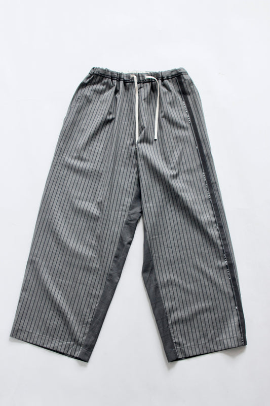 AYA YAMANAKA / Power pants(suits fabric)