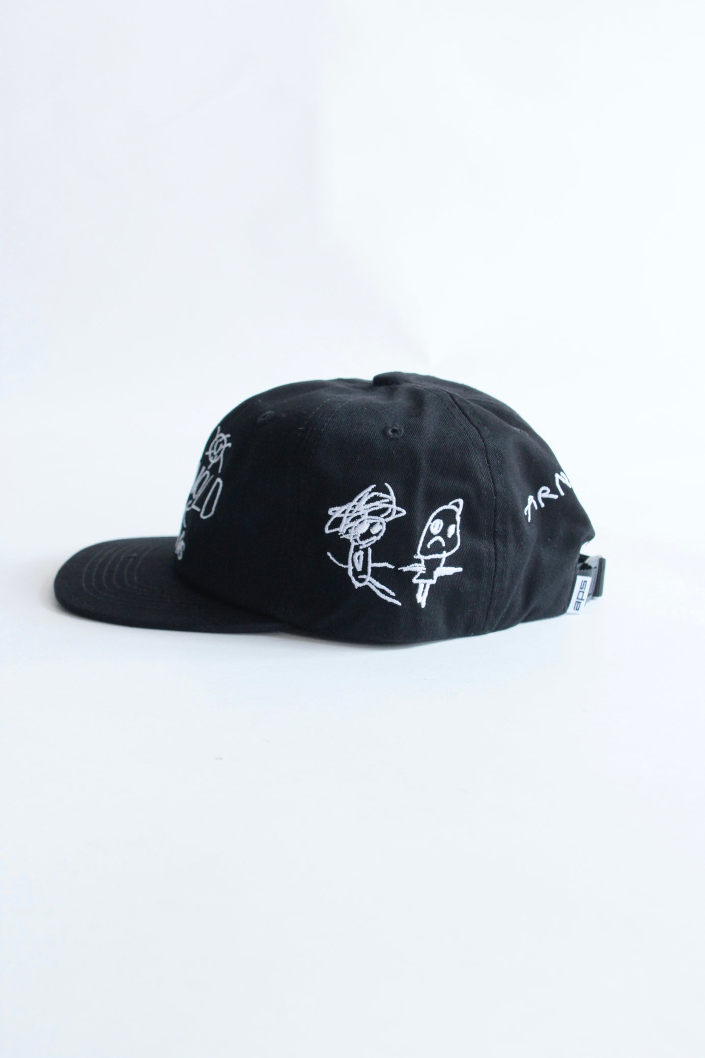 ARNOLD PARK STUDIOS / FAMILY LOGO CAP